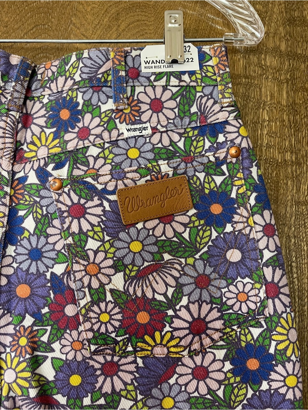 Wrangler Wanderer Size 30 Floral High Rise Wide Flare Leg Jeans NWT - Picture 7 of 8